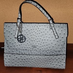 Guess Ostrich handbag in the color Gray